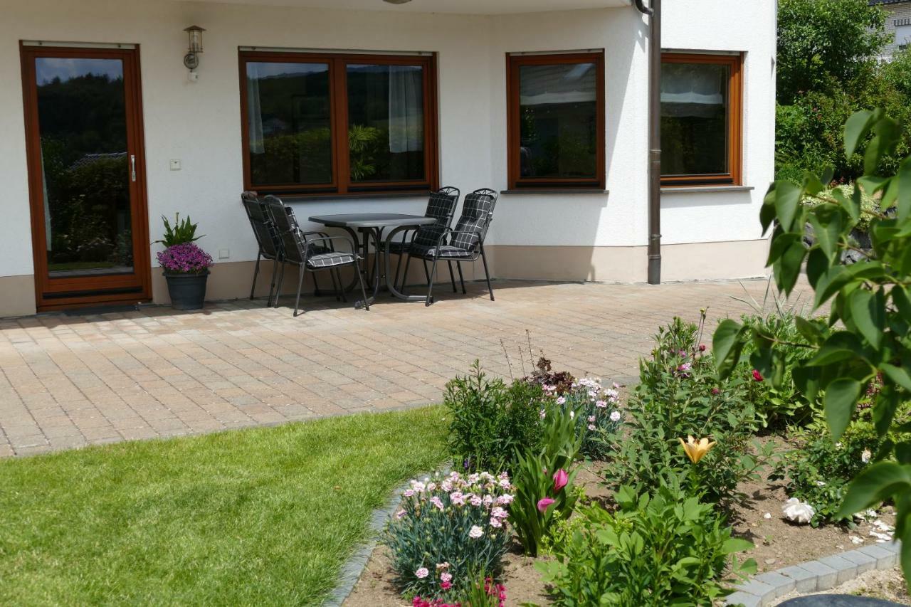 Ferienwohnung Basche Oberzissen 外观 照片
