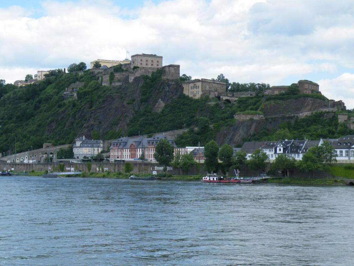 Ferienwohnung Basche Oberzissen 外观 照片